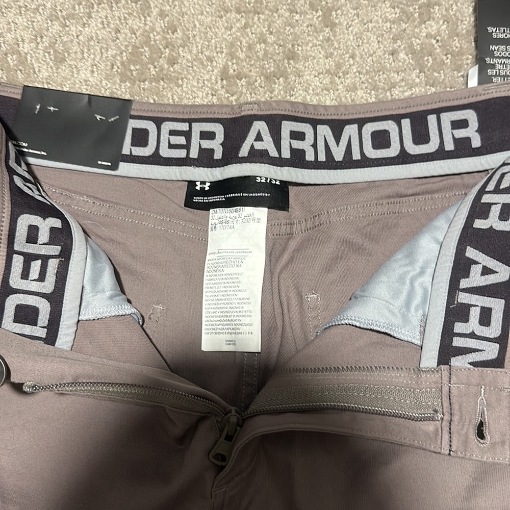 Under Armour Beige Straight Pants NWT - Picture 4 of 5